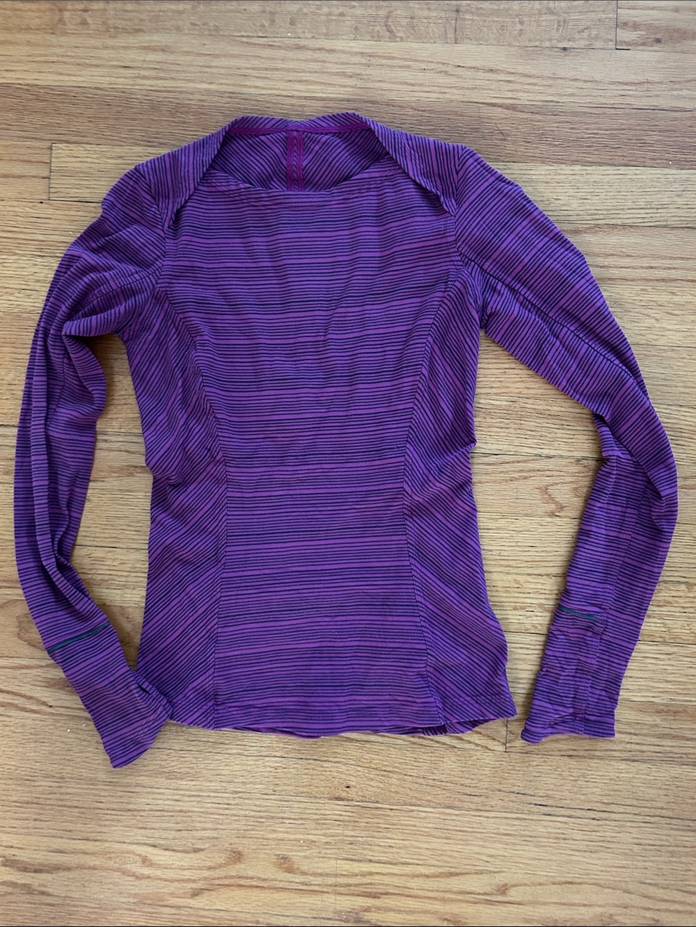 LULULEMON Long Sleeve Purple Stripe Women's Top SZ 4